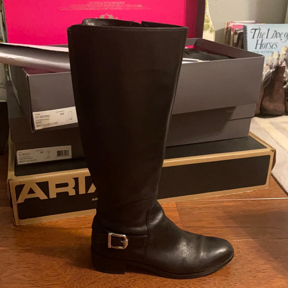 Black Vince Camuto boots